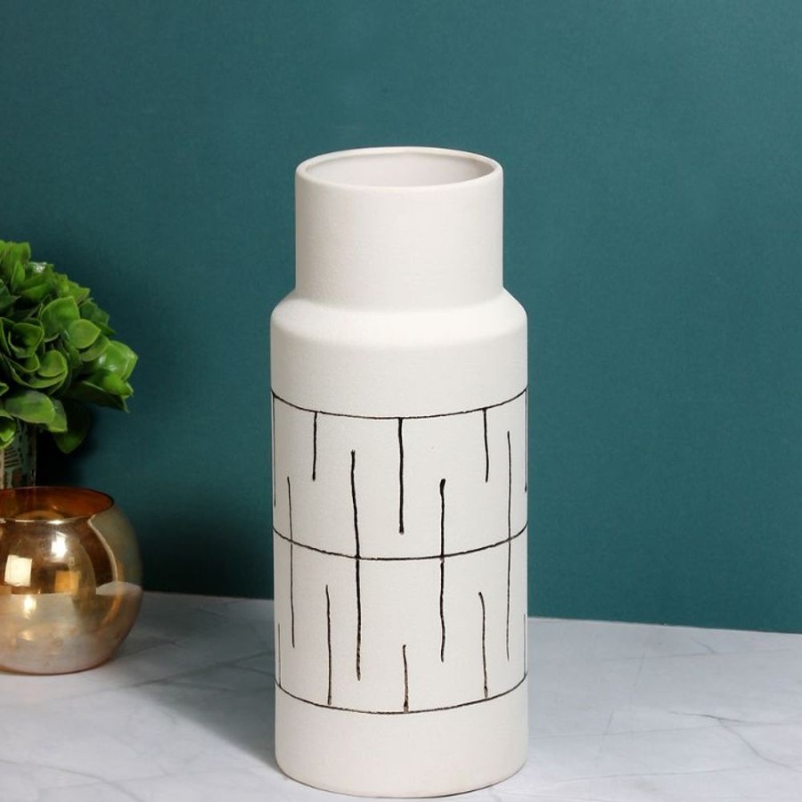 Decor GIOR/87/23-24/LOC | Modern Geo Elegant Vase Decor