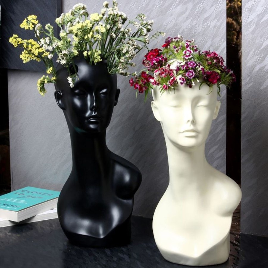 Decor NUGL/23-24/142/LOC | Premium Head Vase